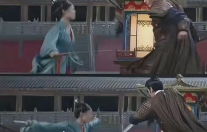 律师称白鹿用替身不算不敬业，焦点转向剧组