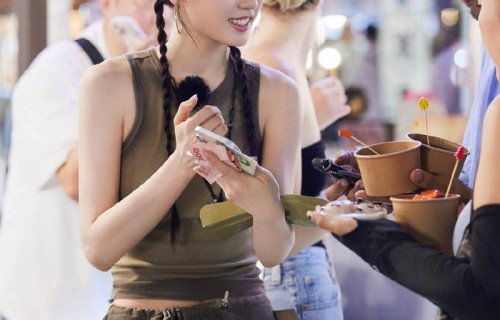 从“自律天花板”到“紫薯精”，张雅琪让多少努力的人焦虑了？|综艺|学霸|流量|素人|镜头
