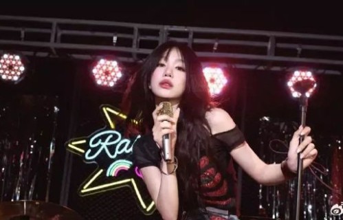 网友和观众对徐梦洁在《乘风2026》的表现有哪些评价和看法？