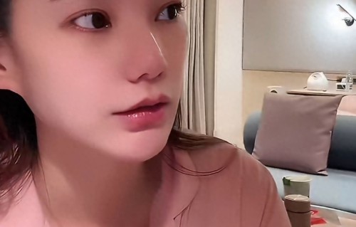 太低调了吧！马筱梅儿子满月宴仅6个家常菜，并未戴金吃油饭！ 