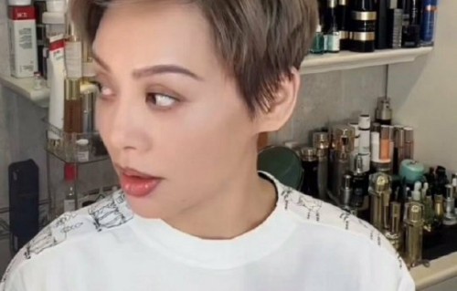 网友如何看待纪凌尘主动玩梗？