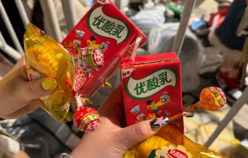 鹿晗此前还有哪些暖心的粉丝互动事件？