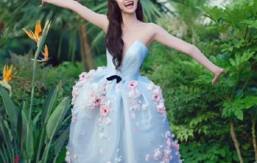 万千惠的这次舞台表现对娱乐圈的“网红”身份有什么启示？|音乐剧|主播|标签|李荣浩