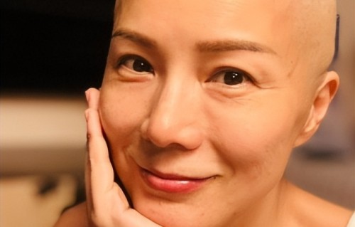 港姐吴文忻乳癌去世终年51岁，抗癌4年曾被骗光积蓄，生前变卖家产筹药费