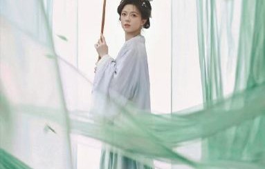 赵今麦王安宇18cm身高差路透，新剧《一念江南》守护感拉满