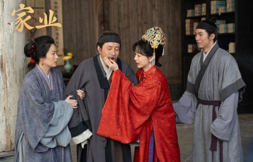 不会演别尬演!《家业》中实力派曹磊告诉你,什么叫“松弛感”_新闻