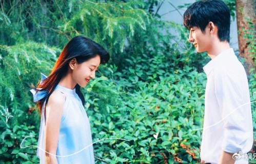 为爱择期！电影《偷偷藏不住》官宣改档8月19日七夕上映