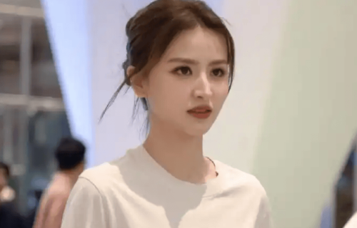 金子涵自曝被注射40多针不明物质，头痛到想轻生，秦岚杜华被牵连其中