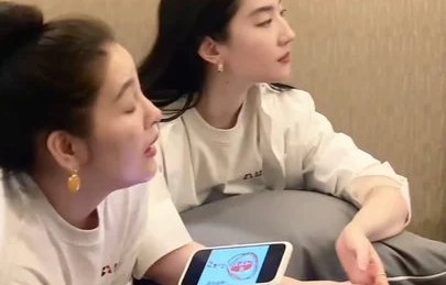 刘亦菲北电同学聚会现场落泪|茜茜公主|仙女|感情