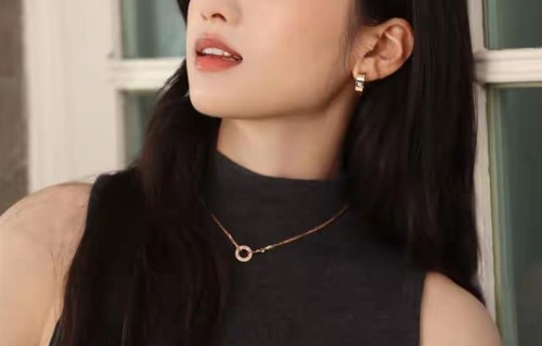 张婧仪时尚摩登宠儿，简约高级感拉满