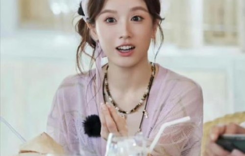张雅琪为何选择隐瞒婚姻状态？