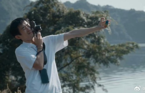 易烊千玺带的松果和电影《小小的我》有什么关联？