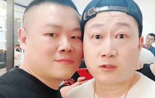 原创张鹤伦：郭德纲头鹤之一，骂何云伟，怼曹云金的东北爷们