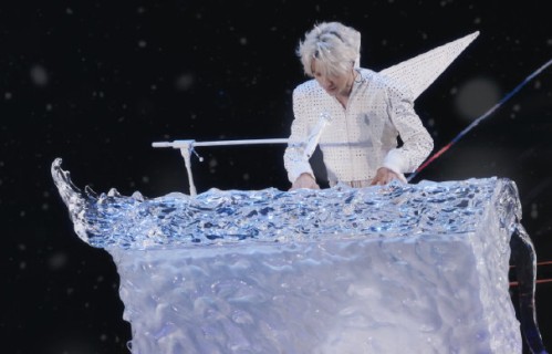 薛之谦说的‘OOTD’和‘验牌’分别是什么意思？