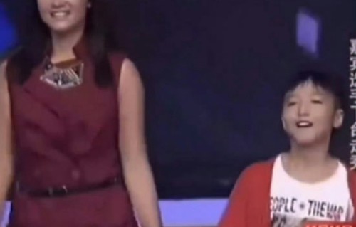 网络热梗“王俊凯怎么哪里都有你”最初的起源是什么？|瞿颖|明星考古|李荣浩|艺人|考古