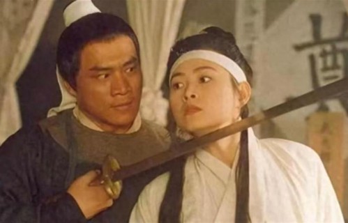 全家移民美国真相大白后，武松丁海峰现状曝光，越活越年轻