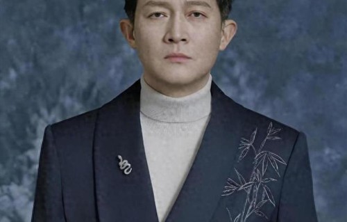 杨志刚的爽文人生：大哥是医院院长，二哥是集团总裁，三哥是导演