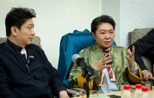 田雨探班《青蛇》重排上热搜 金句频出直言AI无法代替真人