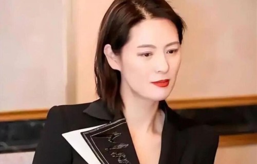 51岁马艳丽近况曝光！与郎昆离婚已经17年，23岁女儿比她还要漂亮