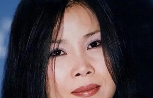 田震：不后悔与那英闹掰，我跟她不熟，24年后，二人的差距显现了