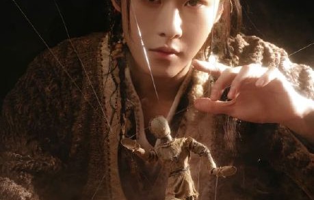 田嘉瑞在《月鳞绮纪》宣传中具体因为什么原因拒绝摄影师？