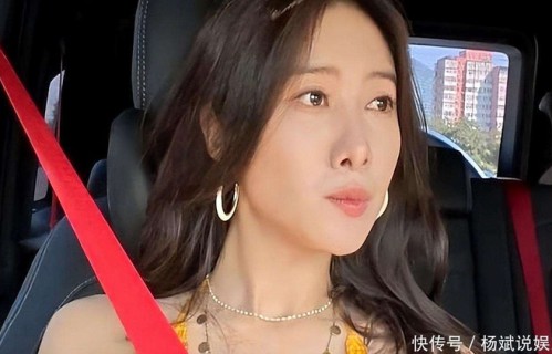 孙怡首次带女儿亮相，8岁女儿长得像妈妈，自称暂时不想再婚了_董子健_孩子_生活