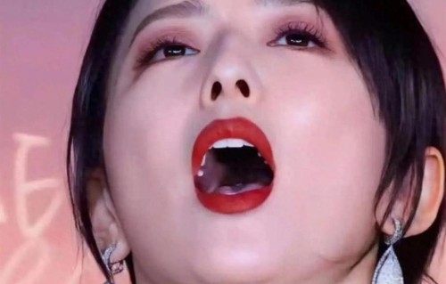 佟丽娅40多岁，皮肤白皙演技精湛，她出道比较早，为人低调不张扬