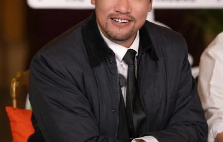 贾冰被偷拍的私人饭局视频到底有没有爆粗口？