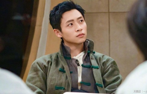 青春回忆杀!张杰鸟巢演唱会魏晨惊喜现身,二十年快男友情好戳人|秋天的童话|网易新闻|巡演|两人|春晚