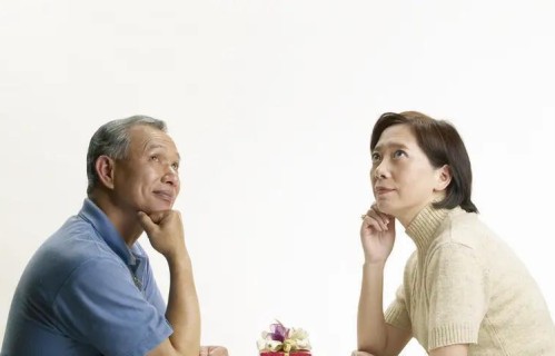 夫妻最佳年龄差是多少？俗语与科学研究竟达成惊人共识