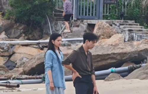 李现和张婧仪的CP感为什么这么强？拍摄中有哪些互动细节？