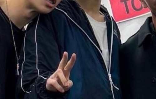 田柾国拳击训练现场，Tommy教练与秋成勋现身|大叔|拳击教练