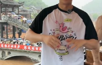 李晨这次去凤凰古城参与什么活动？