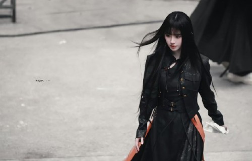 鞠婧祎谈演恶女感受：黑长直造型助我丢掉包袱
