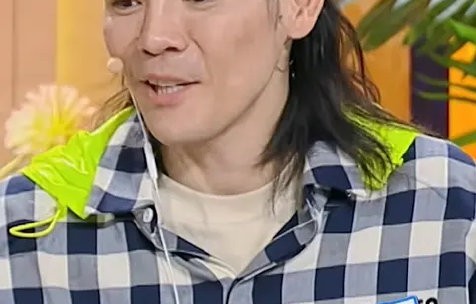 向太对孙女向芷的宠溺表现在哪些方面？