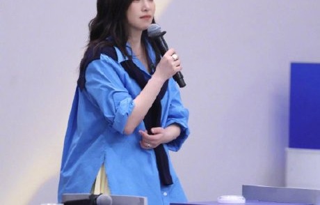 这起事件对阚清子在《乘风2026》中的后续表现有何影响？|演员唱跳|阚清子队长|温峥嵘|张艺上|国风舞台