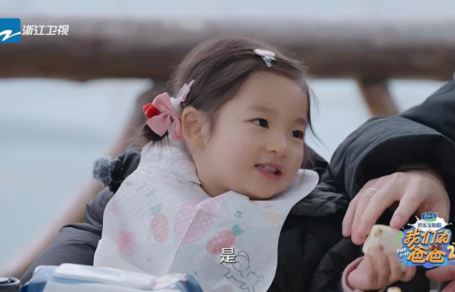 卫生差，边界感弱！《我们的爸爸2》黄安集带娃漏洞，全靠妈妈硬核兜底
