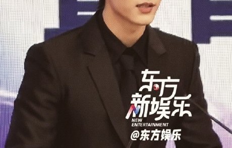 肖战白玉兰发言稳获赞，被称堪比新闻发言人