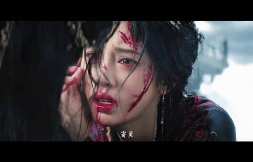 鞠婧祎在《月鳞绮纪》中饰演的露芜衣角色为何备受好评？