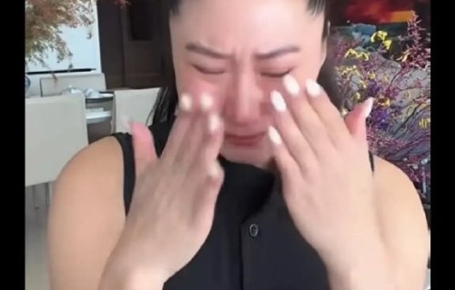 谢贤去世后Coco与谢家成员关系如何？|谢霆锋|张柏芝|狄波拉|沉默|纯黑色