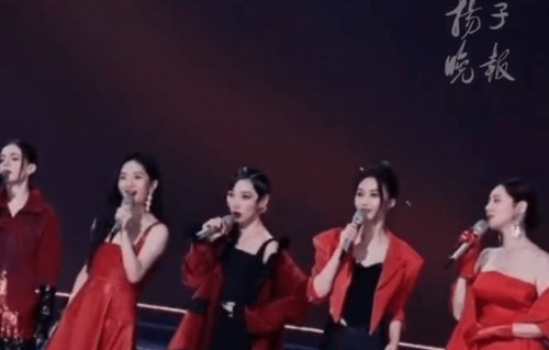 《乘风2026》阵容公开!李小冉唐艺昕王濛范玮琪等33位成员勇敢逐梦|乘风破浪的姐姐|温峥嵘|者来女|孙怡|安崎