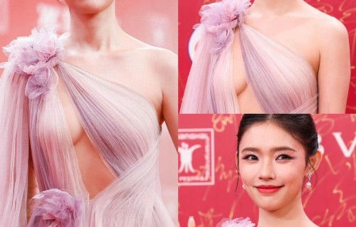 林允｜顶级身材！林允鲨我！这身材！这样貌拿什么输！ 