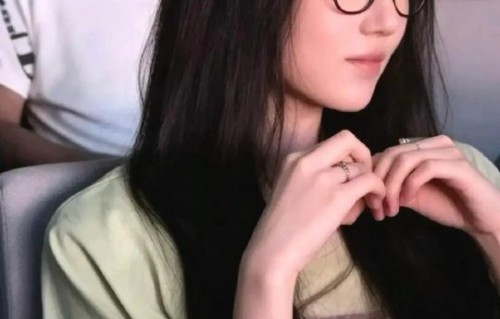 李嫣会进入娱乐圈发展吗？