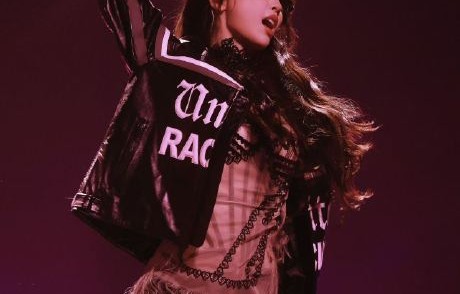 虞书欣新专辑《Spicy Honey》取得了哪些销售纪录和平台认证？|史诗唱片认证|实体|音乐|销售额|销量