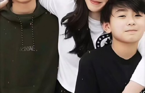 近期还有哪些关于张柏芝与孩子们互动的温暖事件？