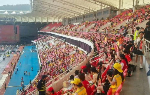 粉丝应援文化对演唱会体验有多大影响？