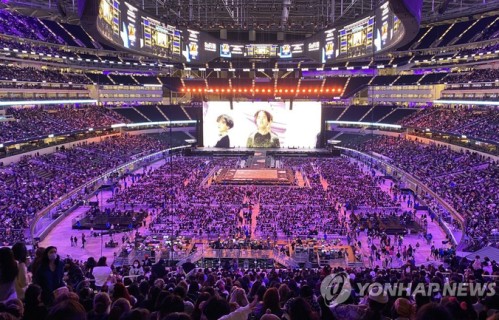 防弹洛杉矶演唱会今将落幕 四场云集20万人