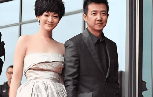 49岁李小冉近况曝光！曾与梅婷前夫相恋7年，如今嫁给男闺蜜很幸福