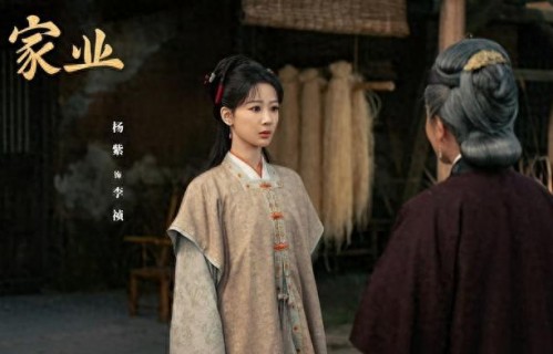 大龄演员别装嫩！43岁徐百慧给34岁杨紫演妈，打脸多少扮嫩女星 