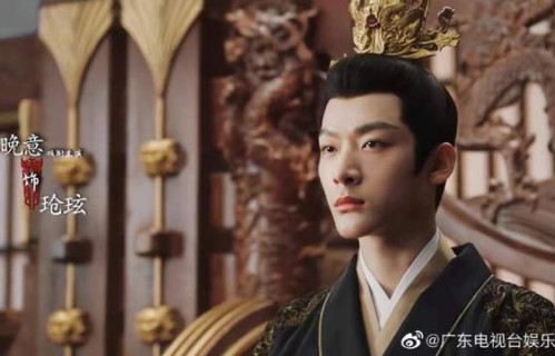 《长相思》杀青，张晚意造型争议大，网友：这次好普通……